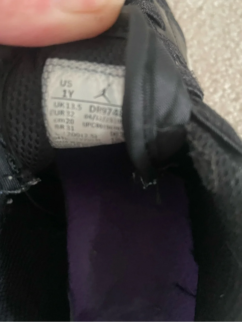 Jordan Kids Low-Top Sneakers in Black and Purple